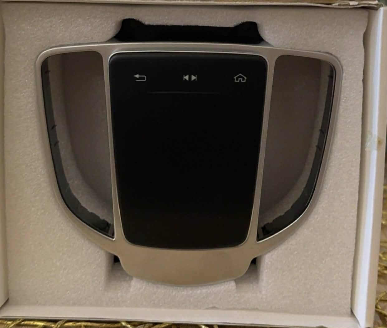 السلام عليكم
توفر ماوس لمس دزاين الشكل الجديد 
فيشه على فيشه بدون لا تحوير ولا برمجه 
يركب على سيارات 
Cls
C-class
E-class
G-class
GLC 
وبعد هواي فئات 
الي يخدمه سعره ١٠٠$ 
ماكني بغداد. ماعندي توصيل 
***********
