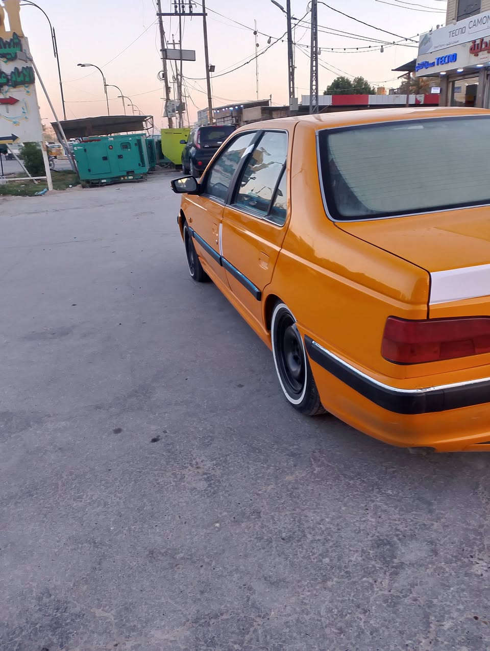 بيجو بارص موديل 20
كير مكينه مكفولات 
حداديه 75
تبريد تدفى 
دوشه 
رقم نكليزي بسمي تحويل شرط
مكان الحله 
***********
