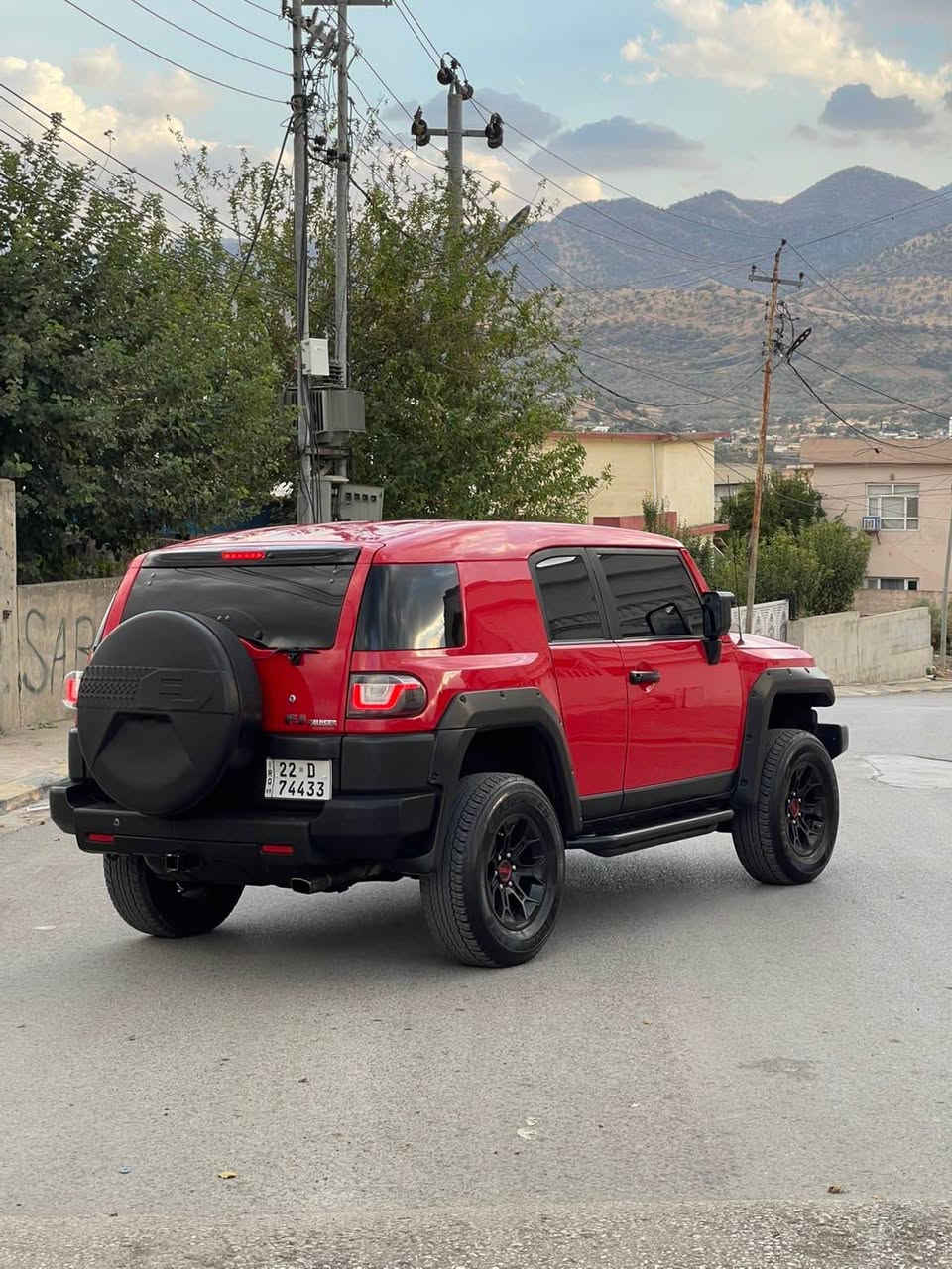 كلين 
فول مواسفات 
١٤٠٠٠٠ كيلومتر رويه 
كورينه وش دكم 
***********
*********** أربيل, العراق
