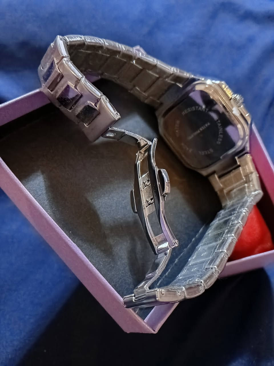 باتك فلب كوارتز باله أوربي سعره ٢٠ مع توصيل خاص موجود


**إذا كنت صاحب هذا الإعلان وتريد حذفه لأي سبب، رجاءا أرسل رسالة إلى الدعم الفني**