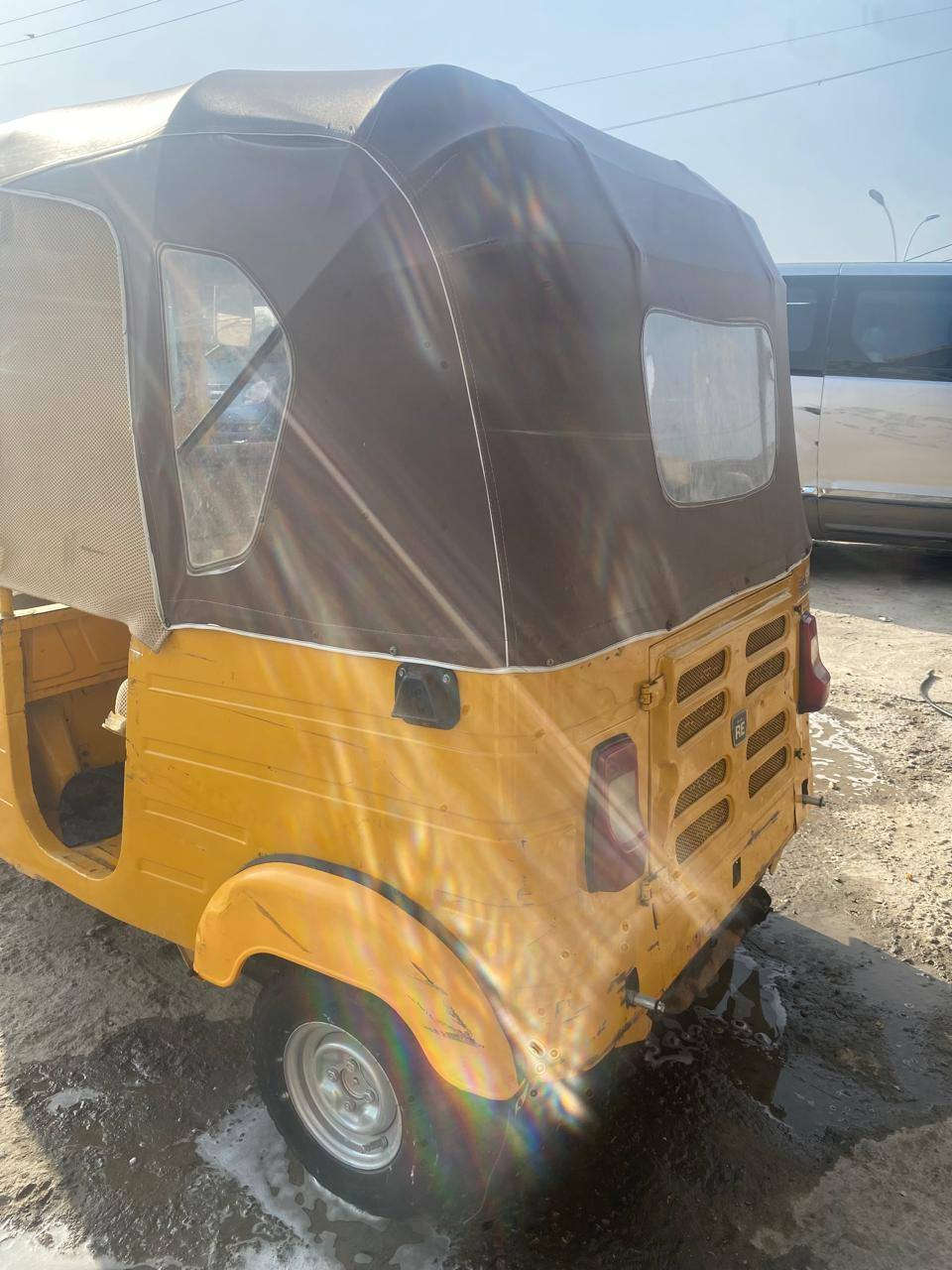 سلام عليكم تكتك 2019 رقم ذي قار بيه بس الغد مزلغ معمره بس  والباقي كفاله عامه تحويل ثاني يوم مكاني ناصريه قضاء الدوايه خاص اتصل وبيك خير وتدلل ***********
