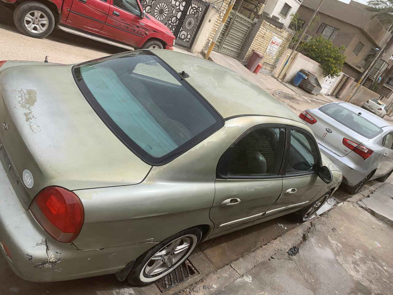 سوناتا للبيع او مراوس،رقم بغداد كير محرك تخم تاير مكفولات مكينه ويكير كامري ابو جف تبريد ثلج مكفوله من ضربه بيه كلير فقط سعر ٤٠ ،،مكان سياره بغداد دوره ***********
