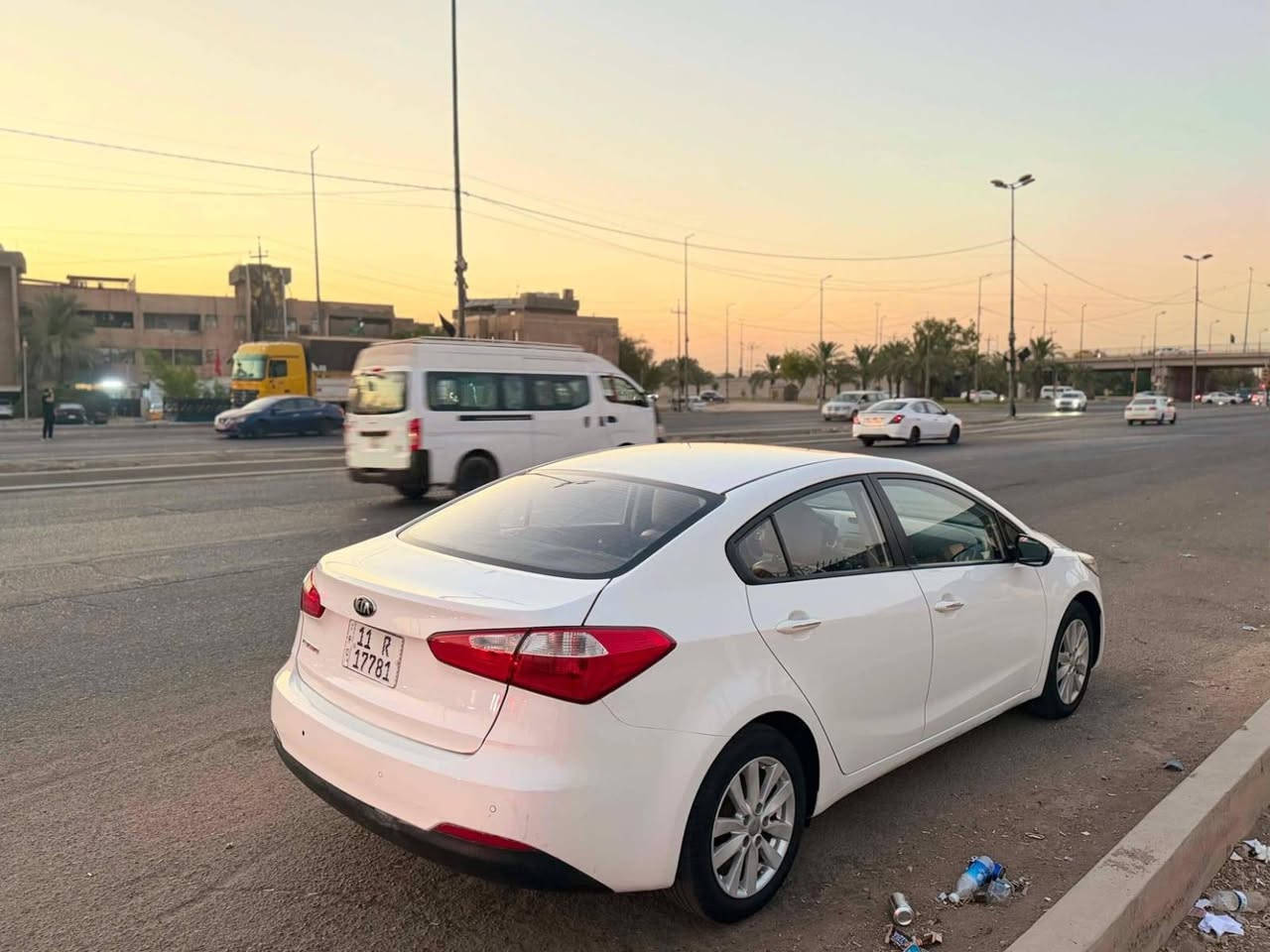 سيراتو خليجي موديل ١٧مكفوله كفاله عامه السعر ١٢٣ مكان سياره بغدادسيديه ***********مكينه ٢٠٠٠دوش بغداد, العراق
