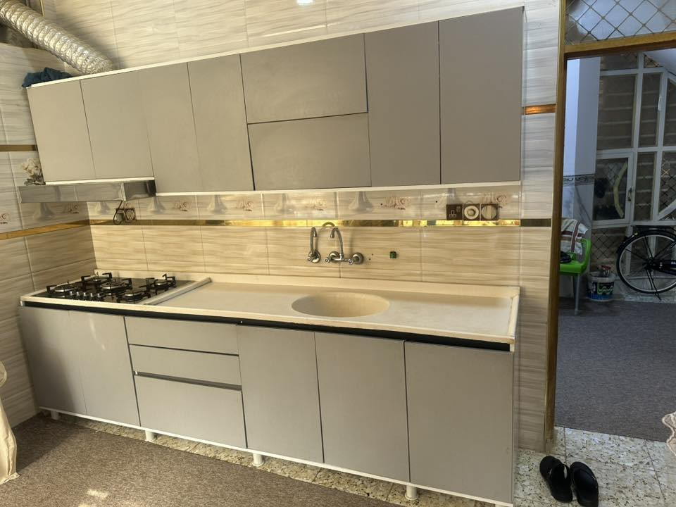 كاونتر خشب مكاني النجف حي ابو طالب ***********
