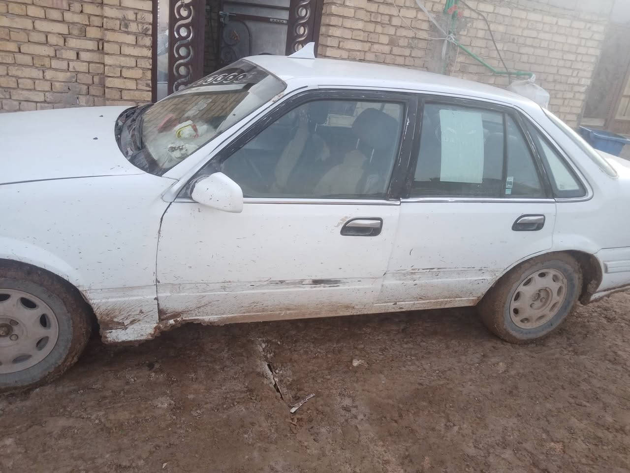 السلام عليكم سياره دايو برنس موديل ٩٣ مشروع وطني بيهه وكاله راعيه موجود بلسنيه سنويه صار سبوع من سقطت السعر ١٥ بيهه مجال الديوانيه قضاء السدير
***********
