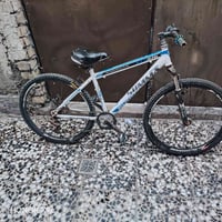 باسكلات البيع  رصاصي  بناتي 45 الزاق ياباني  55 07736188556