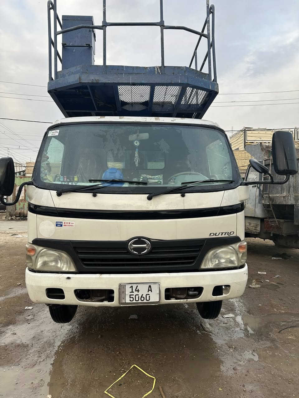 سلام عليكم باسكت 22متر تادانو تحكم كهرباء وهايدروليك فوك وجوه فول سيفتي مكاني بغداد الستفسار ***********
