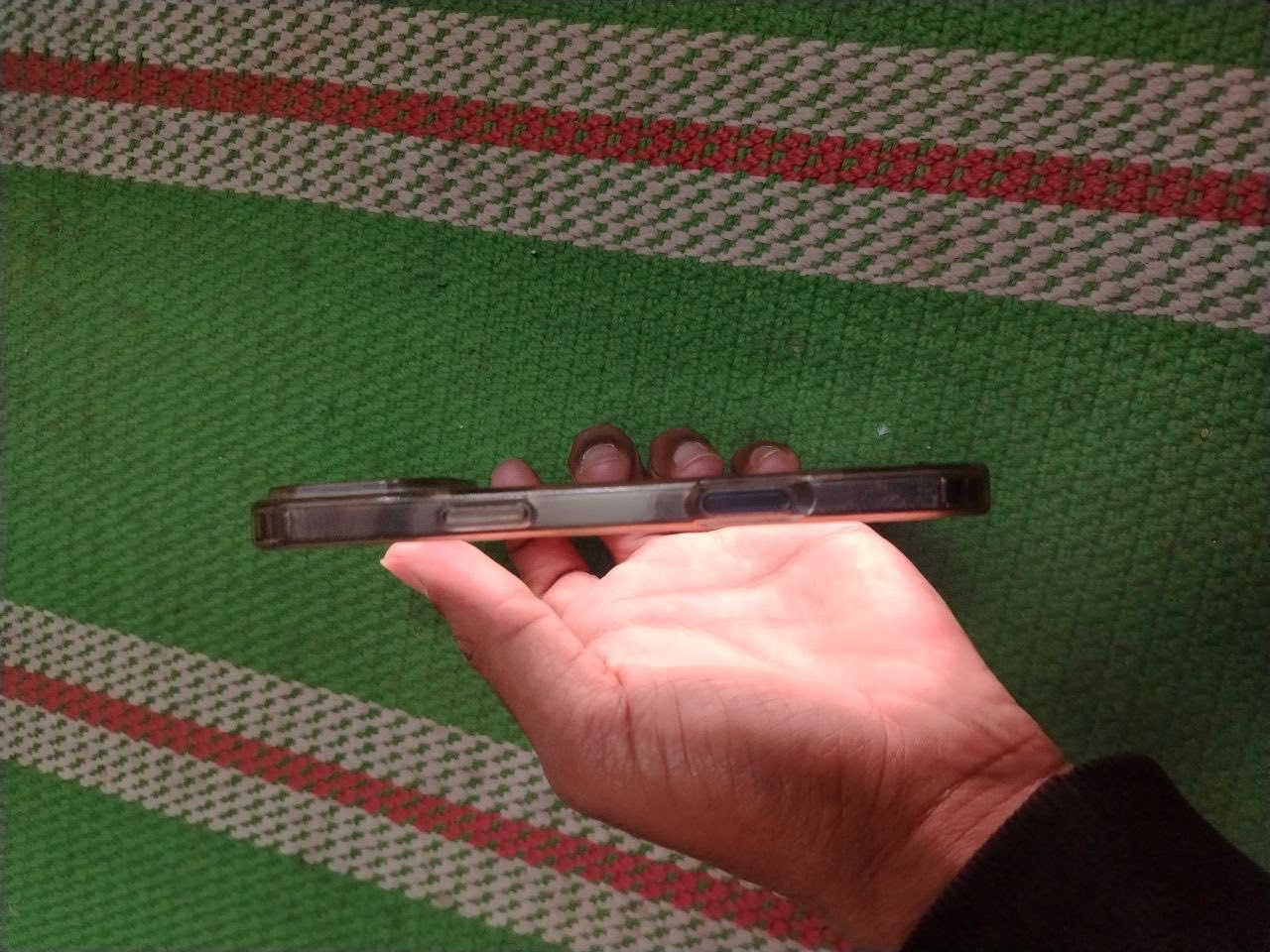 سلام عليكم شباب ايفون16برو ماكس شوفت عينكم جهاز جديد بل كارتونة اخذتة بطاريتة١٠٠استخدام قليل للبيع رايدة مليون ونص مكاني البياع تقاطع درويش رقمي ***********
