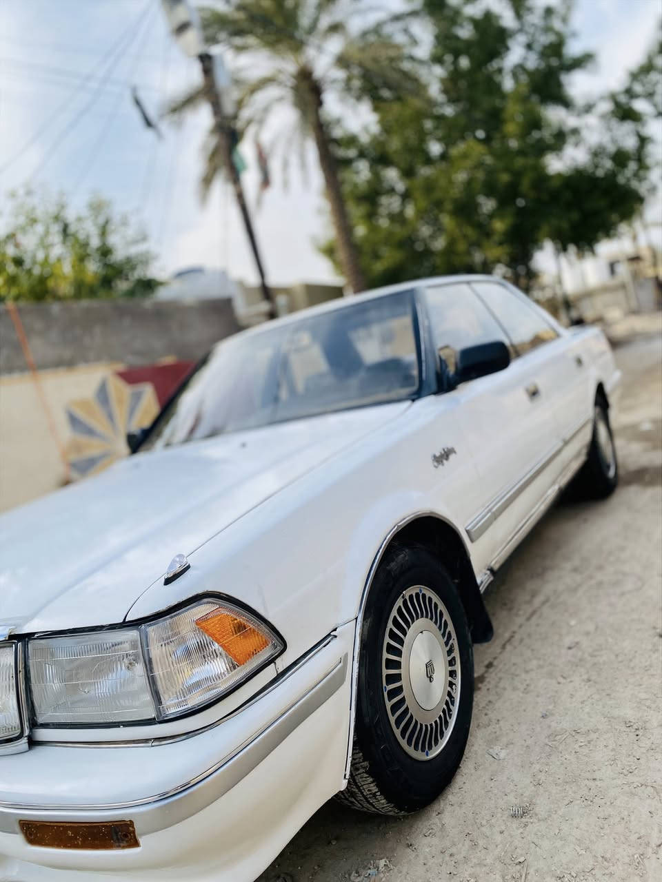 سوبر هارتوب موديل ١٩٩٢
فول مواصفات 
كشن كهربائي 
شاشه دجتل 
٣ دكم 
ثلاجه 
سياره نضيفه ومرتبه  كير محرك انضاف 
عليها تخم تاير جددد 
السعر ٤٥ و بيها مجال 
للاتصال و الاستفسار ‭٠٧٧١ ٣١٢ ٢٣٠١‬
