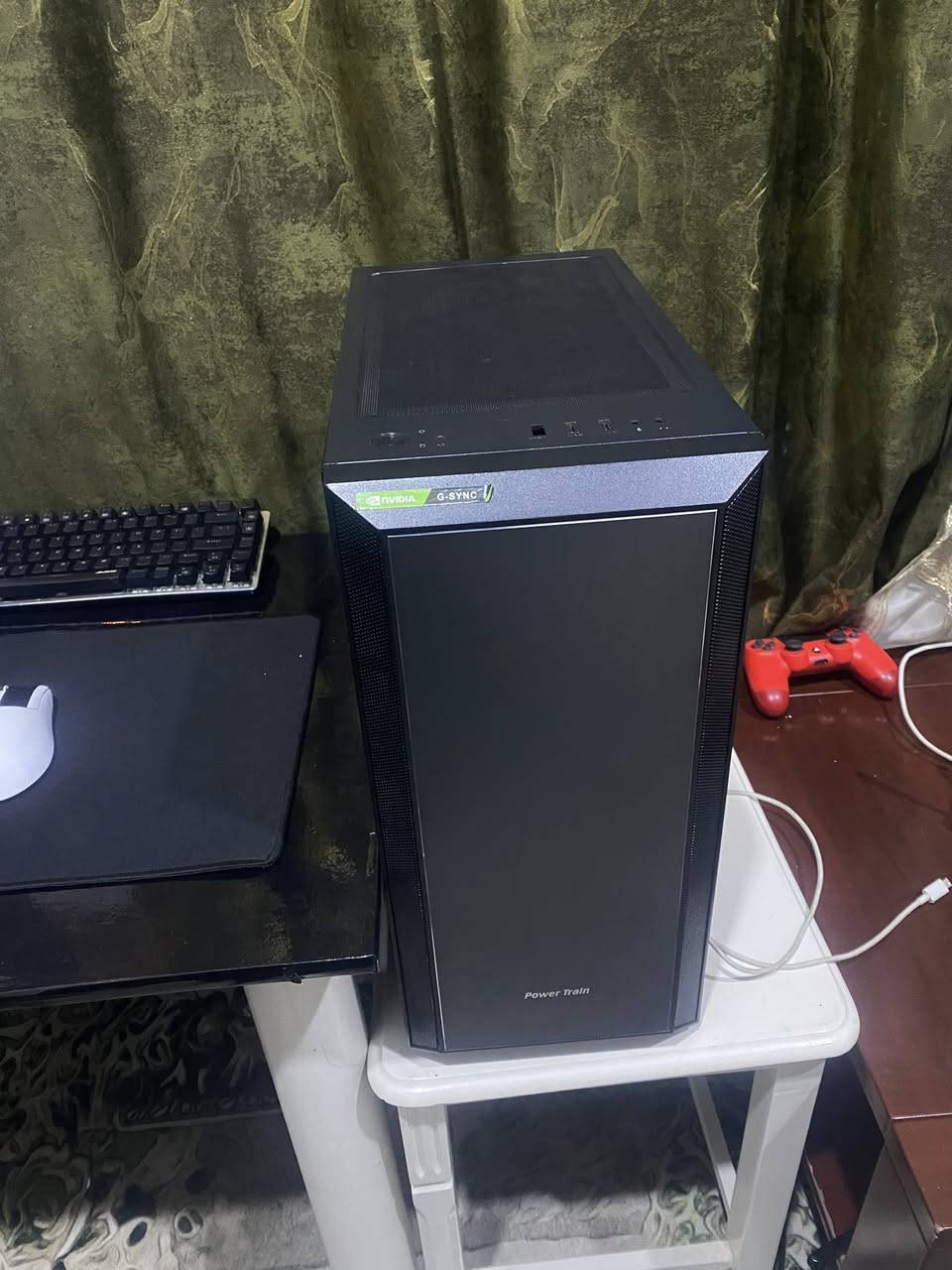 بي سي كامل او شاشتين وحده 180هيرتزاو وحده 75هيرتز ويا كيبورد او ماوس من اجاز  او ماوس باد السعر 570
المواصفات 
رايزن 5
الكرت gtx1650
الرامات 16
ذاكره اسس دي 128
مزر بورد بي اربع ميه او خمسين 
البيسي خالي من اي خلل اريد ابيعه لين محتاج فلوسه او ماكو هيج سعر ترا 
***********
