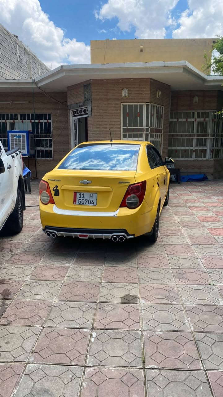 السلام عليكم للبيع شوفر سونك موديل ١٢ رقم بغداد مشروع وطني  سنويه جديده   كير مكينه مكفولات منضوم تبريد جديده  كير اوتوماتيك + عادي  جام كهربائي   شاشه  كهربائية  كلها شغاله  بيها ملاحظات بسيطه  عنوان بغداد  السعر ٥٨ وبيها مجال الطيبين  ***********هاذا بي واتساب و***********
