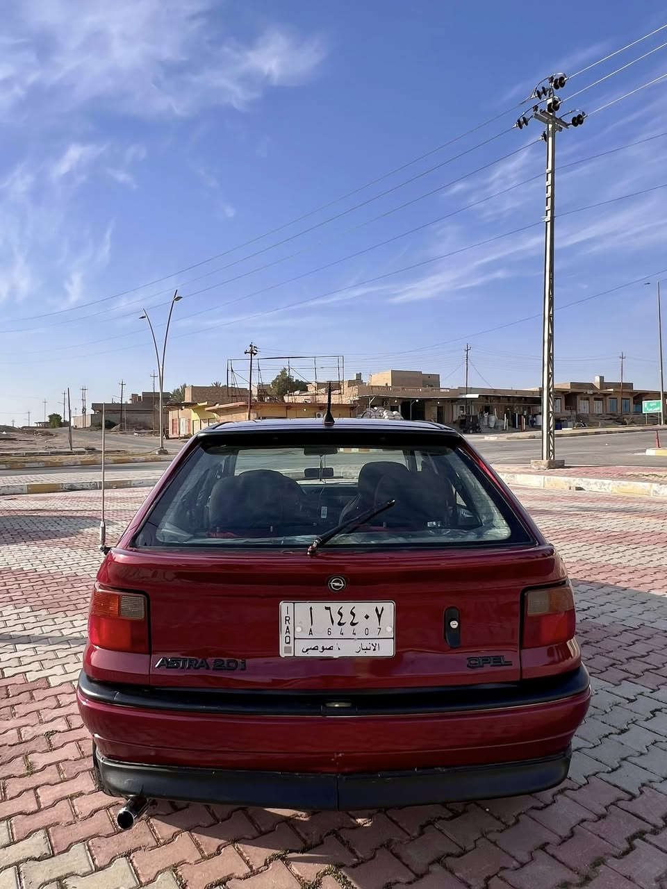 السلام عليكم
للبيع …
اوبل استرا موديل 1992 2.0 CD 
محرك 2000
گير عادي (محرك وگير مكفولة) والك الفحص…
جام امامي كهرباء خلفي عادي..
فتحة سقف..
كهربائياتها كلها شغالة..
صدر جديد درايم شفتات جدد..
ويل كب وتخم تاير جديد… 🛞
دواخل بلادية ونظيفة..
السيارة بلادية ونظيفة وكلشي بيهة شغال فقط صبغ جمالية..
السعر: 35$ بي مجال بسيط..
للاستفسار:-

‭0780 627 5887‬
احمد
او 
أحمد الراوي عالخاص..
