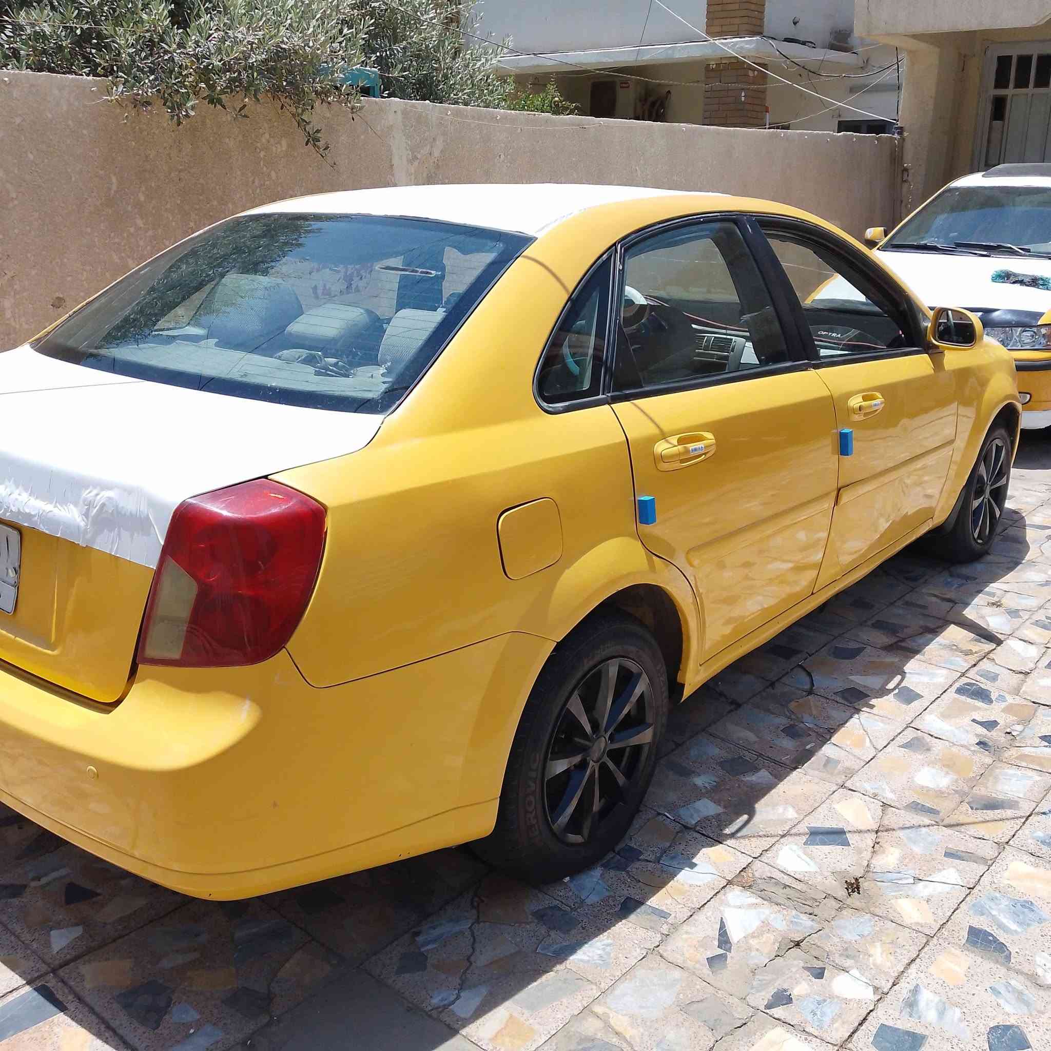 السلام عليكم شباب فورنزا 2008 للبيع او مراوس كير جديد ضفيره جديده محرك 2000 بي خيط بسيط تخم تاير كهربائيات شغاله سعرها 40 بي مجال جدا بسيط حادثها جاملغ خلفي السايق مكانها بياع


**إذا كنت صاحب هذا الإعلان وتريد حذفه لأي سبب، رجاءا أرسل رسالة إلى الدعم الفني**
