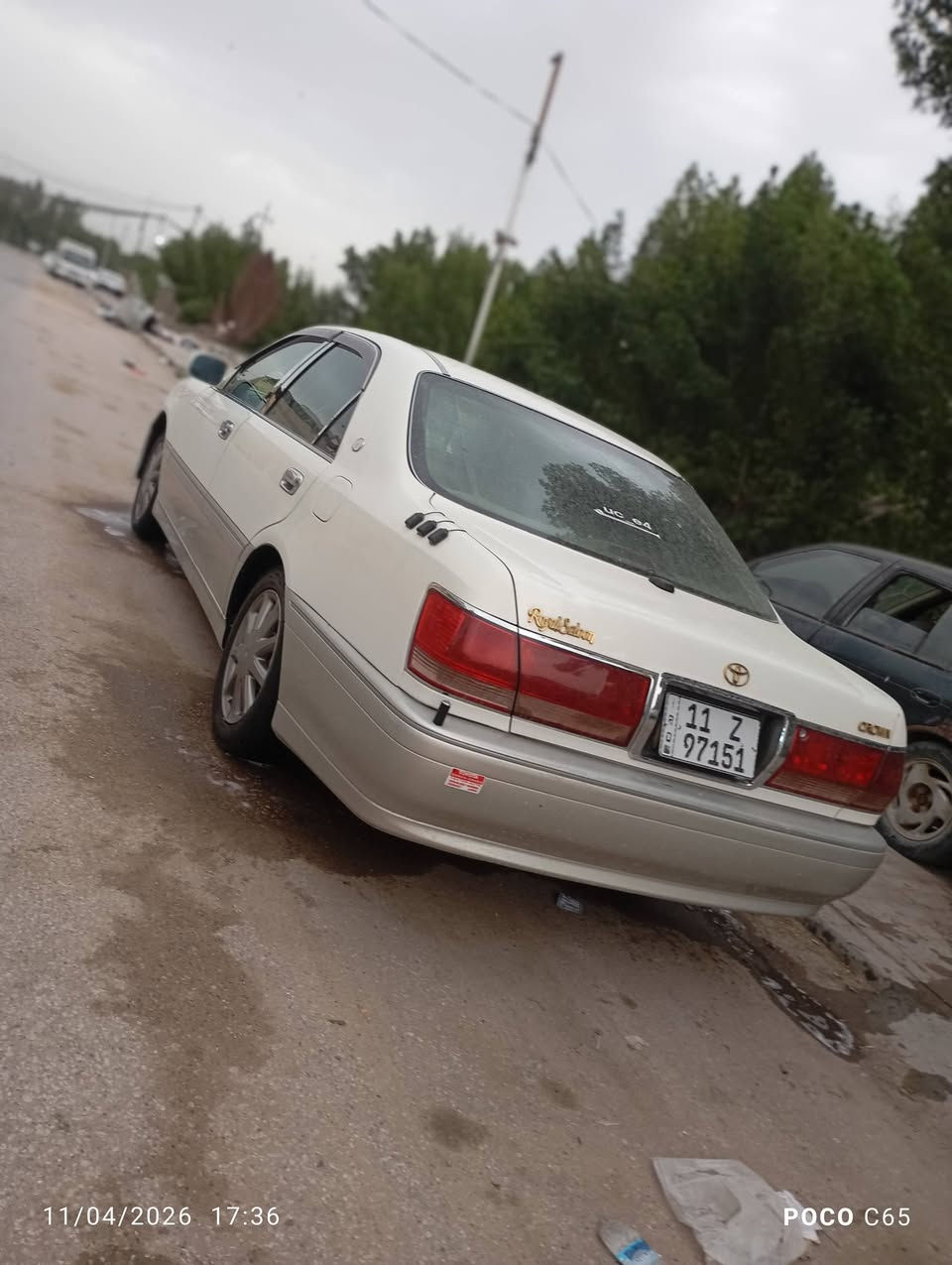 السلام عليكم سياره للبيع او مروس حسب قناعه سياره مكفولة كفاله عامه من كلشي شي بس بارد بلجاملغ وره اربع اصابع سياره جديده رقم بغداد الدولي مدوار ثاني يوم سياره شاصي 171 سياره اصل كرستال سياره دكمتين جام اوتو مري شفط ترحيب بيبان لايتات كرستال سعر 135 وبي مجال قليل  ***********
