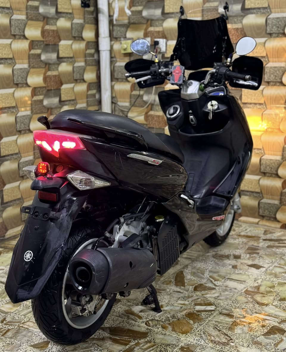 سلام عليكم ماجسته اس مديل 18 دراجه جديده بمعنه الكلمه مكينه مكفوله ناعمه ما اتنسمع  شلعه معدل فول دراجه ابد ما بيهه نقص تايرات دبلات جدد اوراقهه موجوده دراجه جديده بمعنه الكلمه كهربايات كلهه شغاده سعر مليون او ٢٠٠ او بيهه مجال بغداد المشتل ***********
