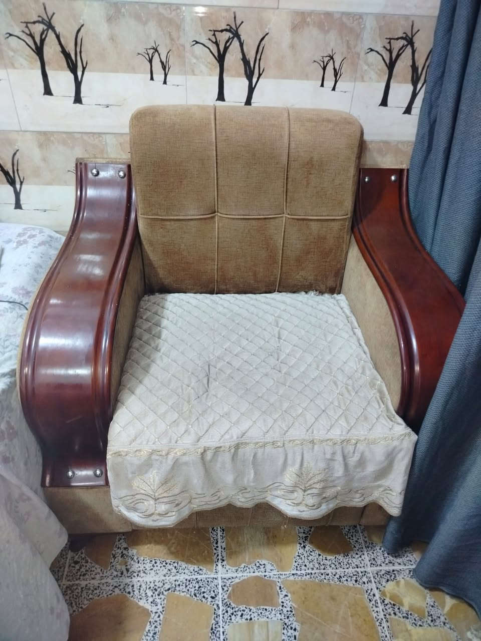 تخم ١١مقعد نظيف جدا 350قفل


**إذا كنت صاحب هذا الإعلان وتريد حذفه لأي سبب، رجاءا أرسل رسالة إلى الدعم الفني**