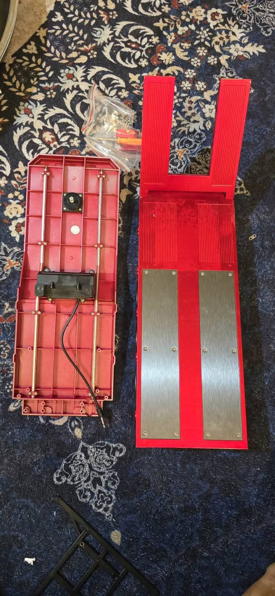 للتواصل وتساب او اتصال
***********
***********
