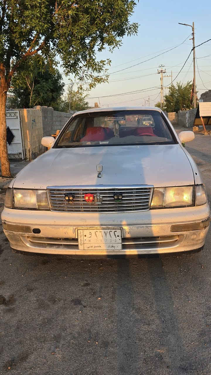 بطه متصل موديل ٩٣ رقم بغداد  كير محرك تبريد مكفولات.
مكفوله من صبغ والضرر القوي فقط باب السائق مبدل كهربائيات شغاله دواخل نضيفه  ٤٧ مجال بسيط 
واسط دجيلي 
***********.
