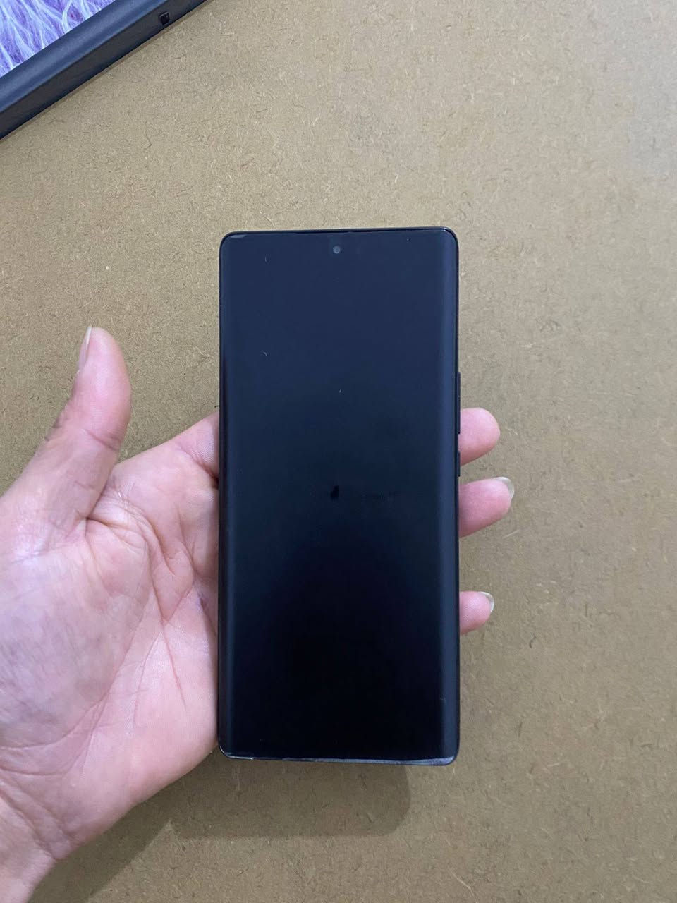 السلام عليكم : هونر X9a 5G غني عن التعريف

مراوس باايفون فقط من 11 برو ماكس فما فوق


**إذا كنت صاحب هذا الإعلان وتريد حذفه لأي سبب، رجاءا أرسل رسالة إلى الدعم الفني**