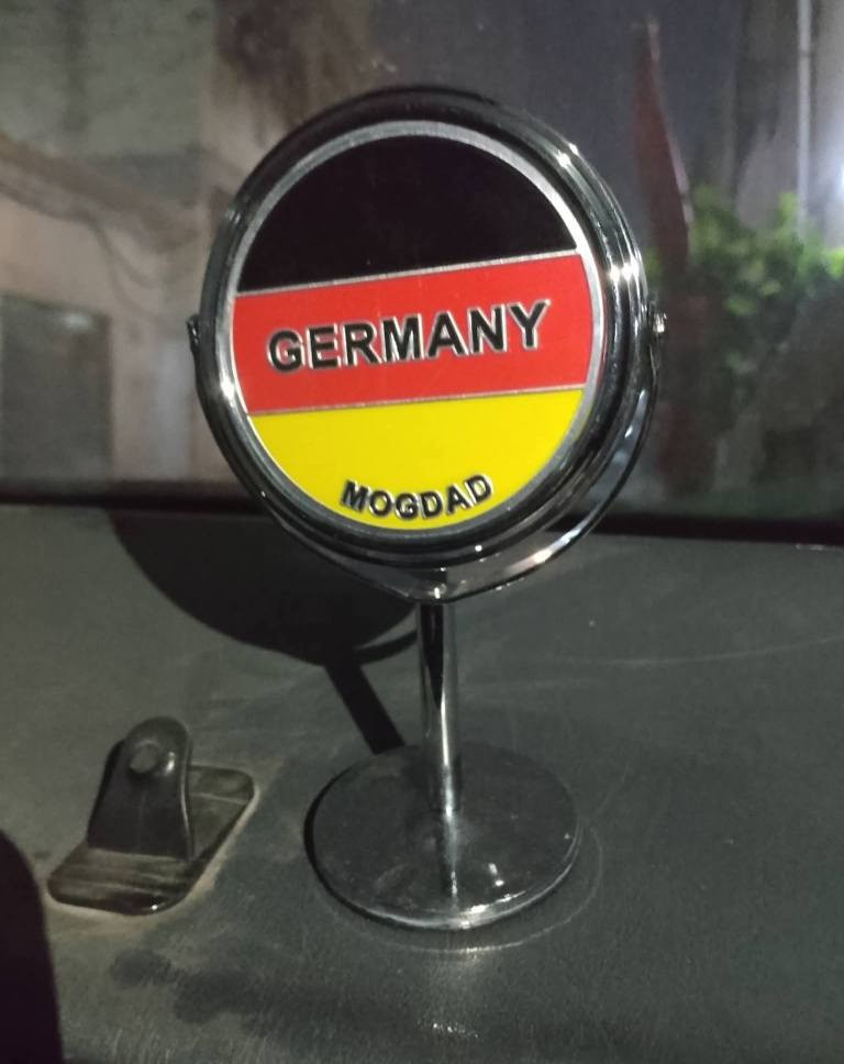 عبد الخالق الموسوي لادوات الاحتياطية
مرسيدس بنز.    جامبو.    دب.    شبح.     190.     مرور 
كافة الكماليات باسعار منافسه 
العنوان بغداد 
متوفر توصيل كافة محافظات العراق 
الهاتف ***********
