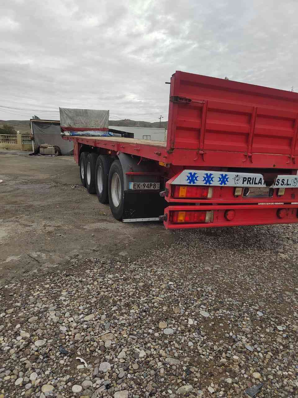 لبيع عربانه اوربي 4 محوار مزوج 11 تخم تاير جديد سعره 75 وبي مجال ***********
