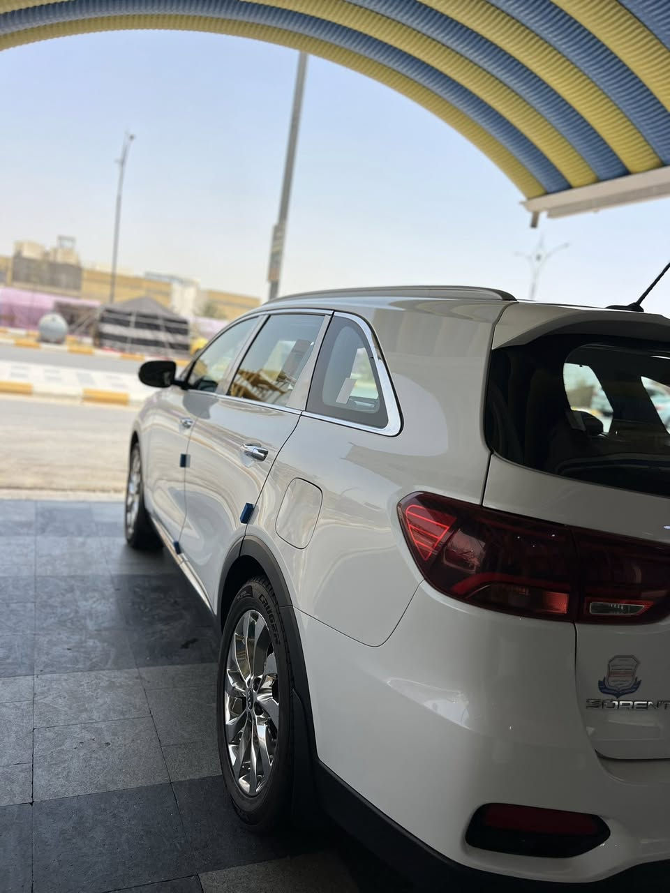 كيا سورنتو 2019 فول مواصفات

السياره جديده ربع ماتصرف عليها 

كفاله عامه من التبديل والصبغ والبارد

تحويل مباشر بسمي

مواصفات 

حجم محرك 6سلندر كفاله

تحكم ستيرن 

كروز سرعه (تحكم سرعه بالستيرن)

شاشه بلاديه لمس 

شاشه ترحيب 

يدات نيكل بلادي 

منظومه زنون بلادية 

لدات امامي خلفي                     

علامه سورنتو بالدوسه 

مري جانبيه شفط كهربائي 

كشنات جلد بلادي 

بصمه تشغيل +بصمه ابواب 

أشاره ترحيب باليدات عند الاقتراب 

كشنات كهرباء عدد 2 

حساسات امامي وخلفي 

لايت ثلاث عدسات بلادي 

انظمه قيادة                   

3قطع تبريد

سبعه راكب 

 صندوق كهربائي 

 عدادالكتروني مو عادي))) 

 بردات خلفيه بلادي 

 جام اتو +حاكيه بلوتوث 

 ويل ستيل حجم 19

 شحن واير ليس () 

 سياره ماشيه124حقيقي شرط الفحص 

 فابلون شركه بعده +بصمات عدد2

 محرك كير كفاله عامه شرط من كلشي 

 سياره جديده بمعنى الكلمه واحله من الصور 

 اعتذر عن مراوس فقط بيع 

 صدر شركه مامبدل شي

قبل اسبوع شادله تخم تاير اوباتري جديد 

 سياره سبير مانازل شركه 

سياره جديده ربع ماتصرف.     

العنوان ذي قار مركز السعر 272 اوبيه مجال 
***********
