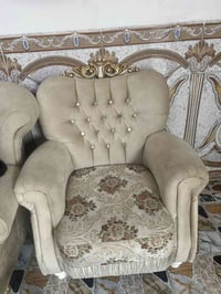 تخم تركي • كنب • نضيف