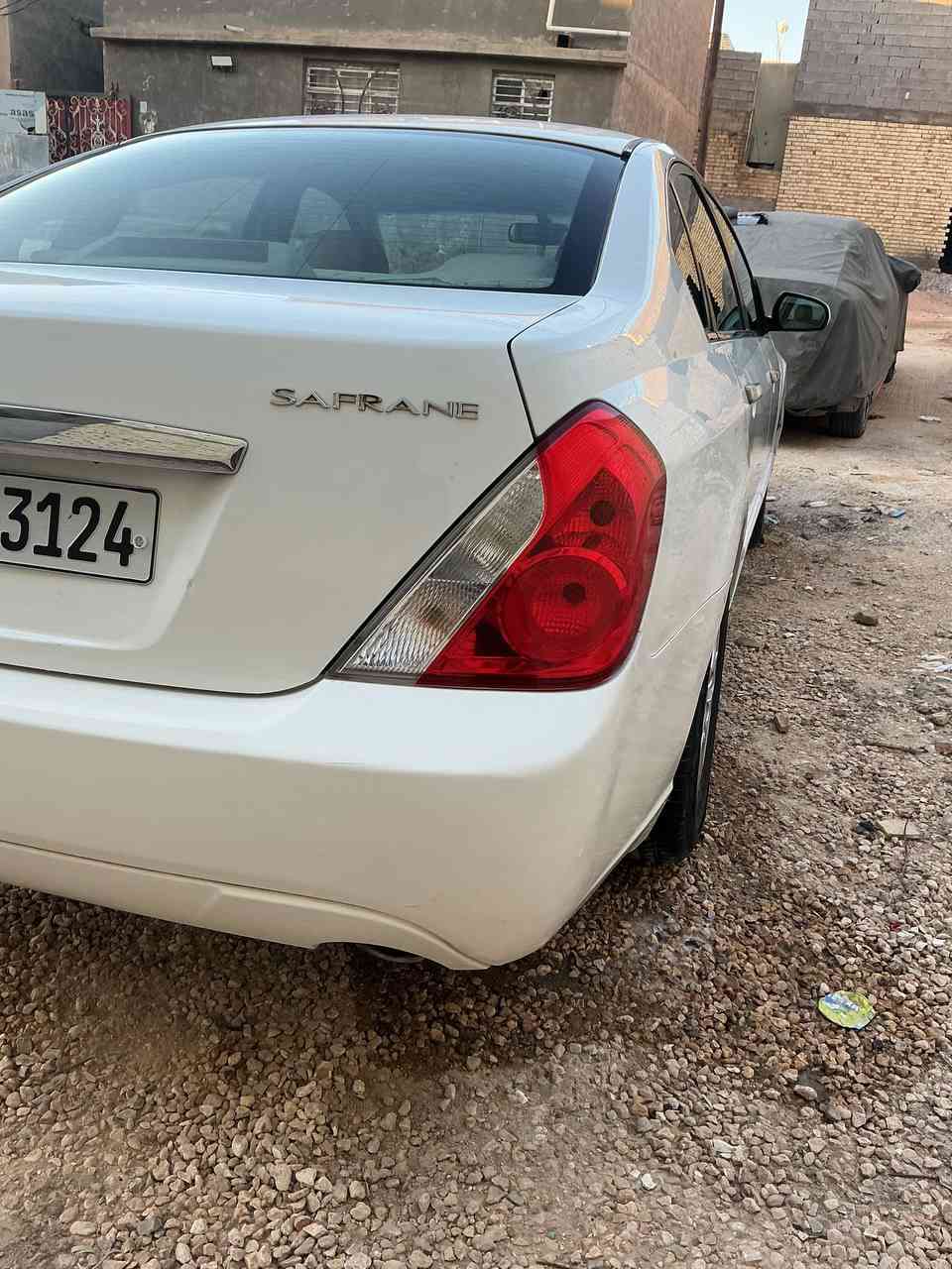 السلام عليكم ورحمة الله وبركاته
للبيع او المراوس حسب القناعة
رينو سافران موديل 2011 رقم اربيل دولي سنوية لـ2030 هزة جديدة عدنا وكالة بيها تريد مداور او وكاله فول مواصفات بصمة تشغيل وأبواب تبريد قطعتين ولمس
كشن السائق والصدر تدفئة تبريد
4 سلندر مكينه جديدة قبل اسبوع شادها بعدها بالضمان كير كفالة بيها رشتين صبغ موضحات بلصور الباقي كله كفالة عامة على الشرط فحص سونار
سيارة حلوة وجديدة وبعدها بلادية غرفتها وضع شركة كلها كلش جديدة مابيها نقص نهائيا
السعر المطلوب 105 وبيها مجال بسيط للشراي عنواني ديوانية للاستفسار *********** واتساب او اتصال
