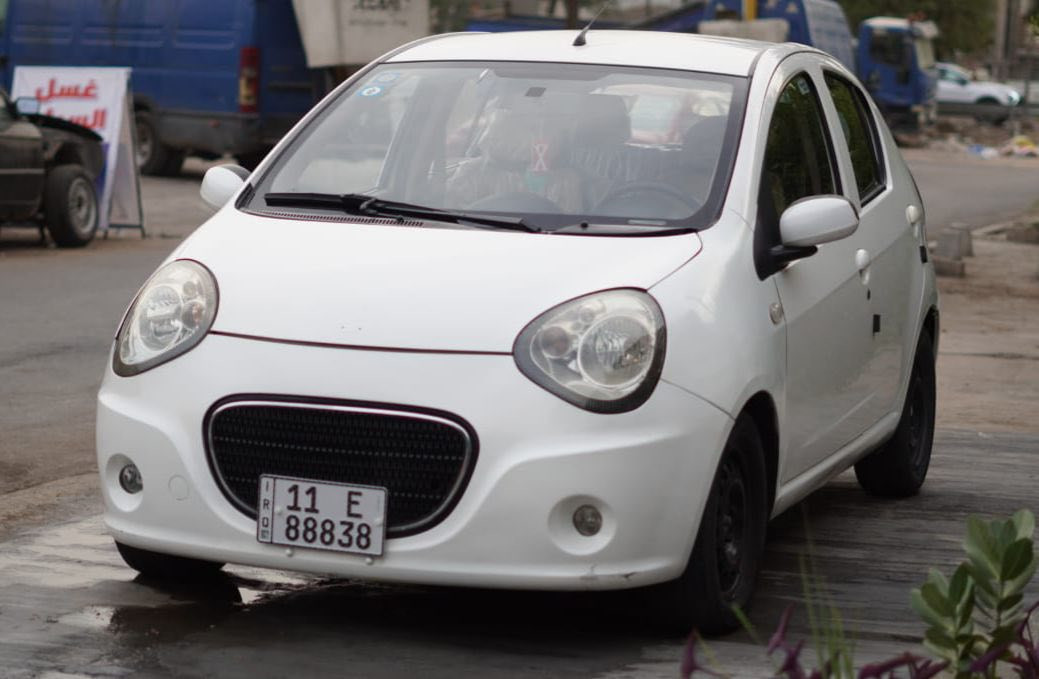 السلام عليكم جيلي باندا ٢٠١٣ للبيع
ماشيه ٤٦ الف كيلو
السياره كامله مناقصها شي تبريد شغال كير محرك كله مكفول
شاشه وكامره 
السعر ٥٥ورقه 
مكاني بغداد حي الجامعه او اليرموك  
السياره باسمي للاستفسار الاتصال بلرقم
***********
