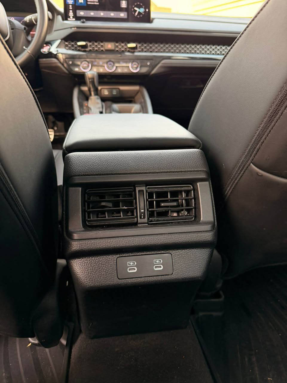 🔥 للبيع – هوندا أكورد سبورت L هايبرد 2025 🔥

🖤 اللون: أسود بلاك توب
🚘 الفئة: Sport L Hybrid
📍 الممشى: 5,800 ميل فقط

✨ سيارة بحالة الوكالة ومواصفات كاملة جداً:

✅ منظومة هايبرد اقتصادية وقوية
✅ رادار أمامي
✅ رادار جانبي (Blind Spot)
✅ مثبت سرعة ذكي
✅ نظام المحافظة على المسار
✅ شاحن لاسلكي
✅ شاشة كبيرة حديثة
✅ كاميرا خلفية
✅ تشغيل بصمة وستارت
✅ حساسات متعددة
✅ إنارة LED كاملة
✅ جنوط سبورت أصلية
✅ داخلية فخمة ونظيفة جداً
✅ سيارة لا تحتاج أي مصروف

 🚘🚘 السياره ربع بنيد صبغ فقط  بدون اي دواخل

🚨 سيارة شبه جديدة بمظهر رياضي أنيق ولون أسود

❌ البيع فقط – بدون مراوس أو تبديل رجاءً
📞 للتواصل: ***********

والفحص بأي مكان بغداد, العراق
