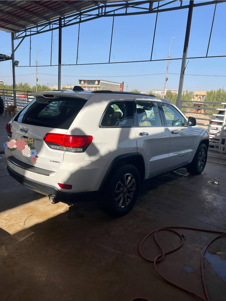 السلام عليكم جيب لاريدو موديل 2014
كفال عامه رقم بغداد 
موصفات لاريدو معروفه 
السياره محرك كير حديديه كله جديد
بيه صبغ فقط دعاميات سونار مرفق 
السعر 200$
العنوان بابل جبله 📍
***********
