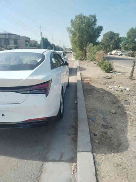 سلام عليكم هوانداي افانتي للبيع موديل 21 محرك 1600دوش تخم تاير جديد سياره جاهزه من كلشي فول مواصفات مكفوله من الصبغ بسمي تحويل ثاني يوم مكان سياره بغداد السعر 138 للاستفسار الاتصال على الرقم ***********
