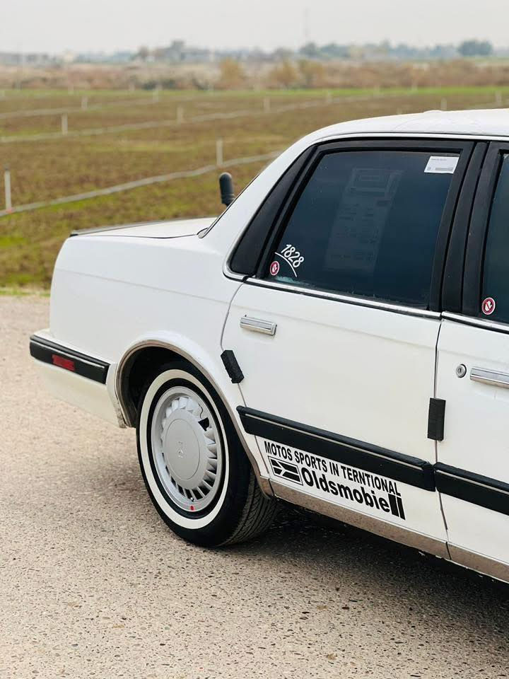 السلام وعليكم اولدز للبيع او مراوس بكص فقط
سياره جاهزه مانقصها برغي
موديل 1990
رقم بغداد دولي سنويه لل 29 مشروع وطني
كير محرك شرط
تبريد ثلج  ❄️
السعر 42 وبيها مجال
***********
