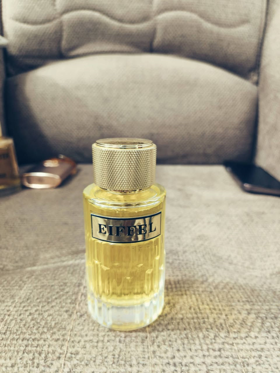 عطور مستخدمه رشاد قليلة للبيع 
بس القصه جديدة العطور كلهم اصليات للبيع


**إذا كنت صاحب هذا الإعلان وتريد حذفه لأي سبب، رجاءا أرسل رسالة إلى الدعم الفني**