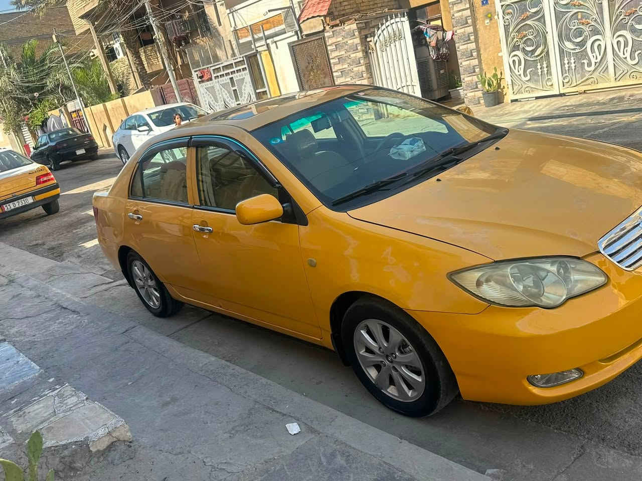 سلام عليكم بي واديf3 كير محرك تبريد كفاله صدر امامي وخلفي جديد دوشمه جديده كهربائيات كلها شغاله من طول لطول لايت نهار شاشة سياره كامله مكمله بوجهك لشارع تحويل بنفس اليوم بسمي سياره بيها بس هلالات معمره وجرات بسيط سعرها 48 ورقه مكاني بغداد وباقي تفاصيل على هاتف ***********
