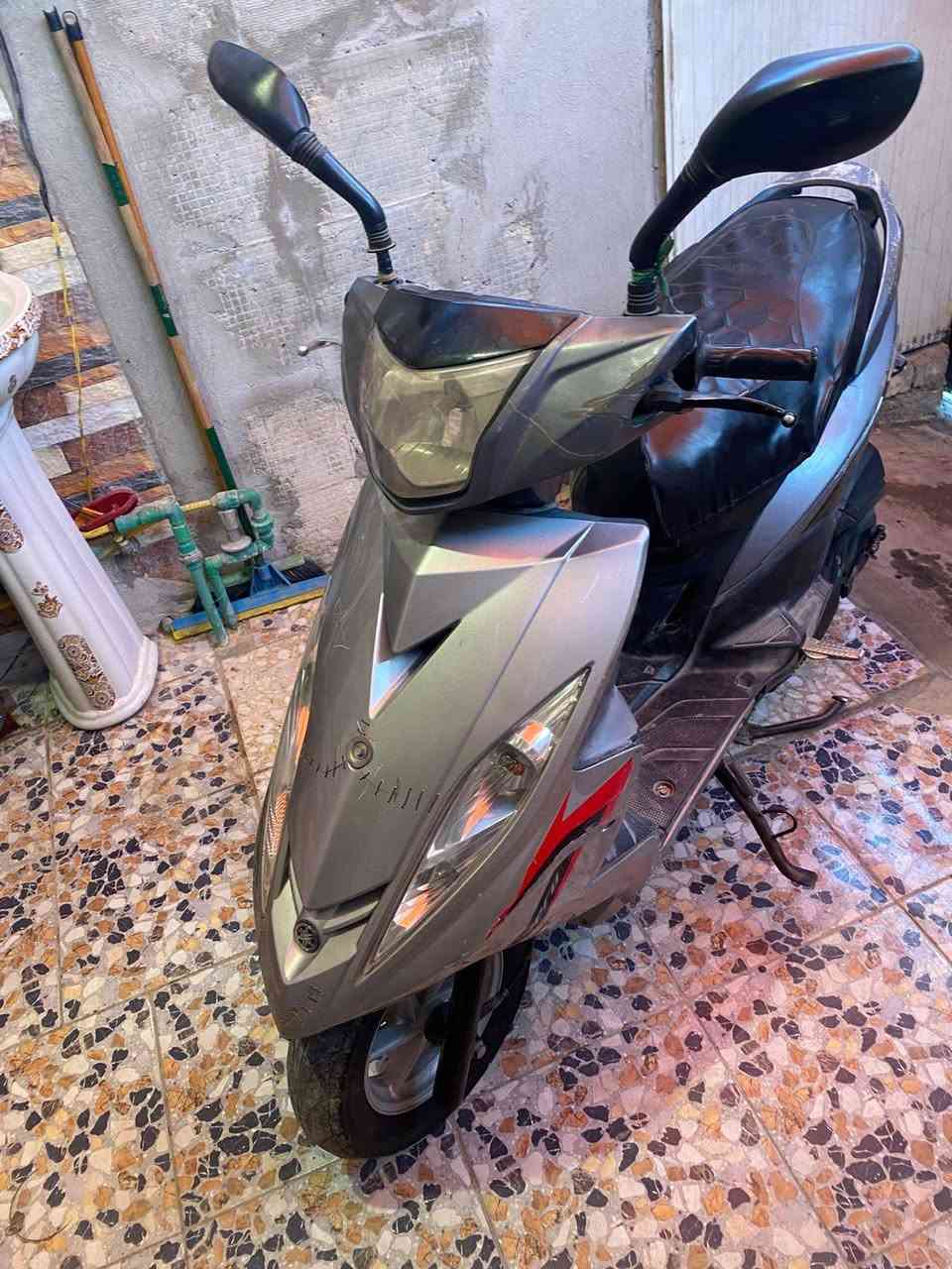 جيسلام عليكم اخوان دراجه للبيع جي تي ار محرك مقفول بلادي مامفتوح  دراجه نضيفه مال جناي تجي تفحص وتشوف سعرهه ٥٥٠ مكاني شعب شارع صحه ***********
