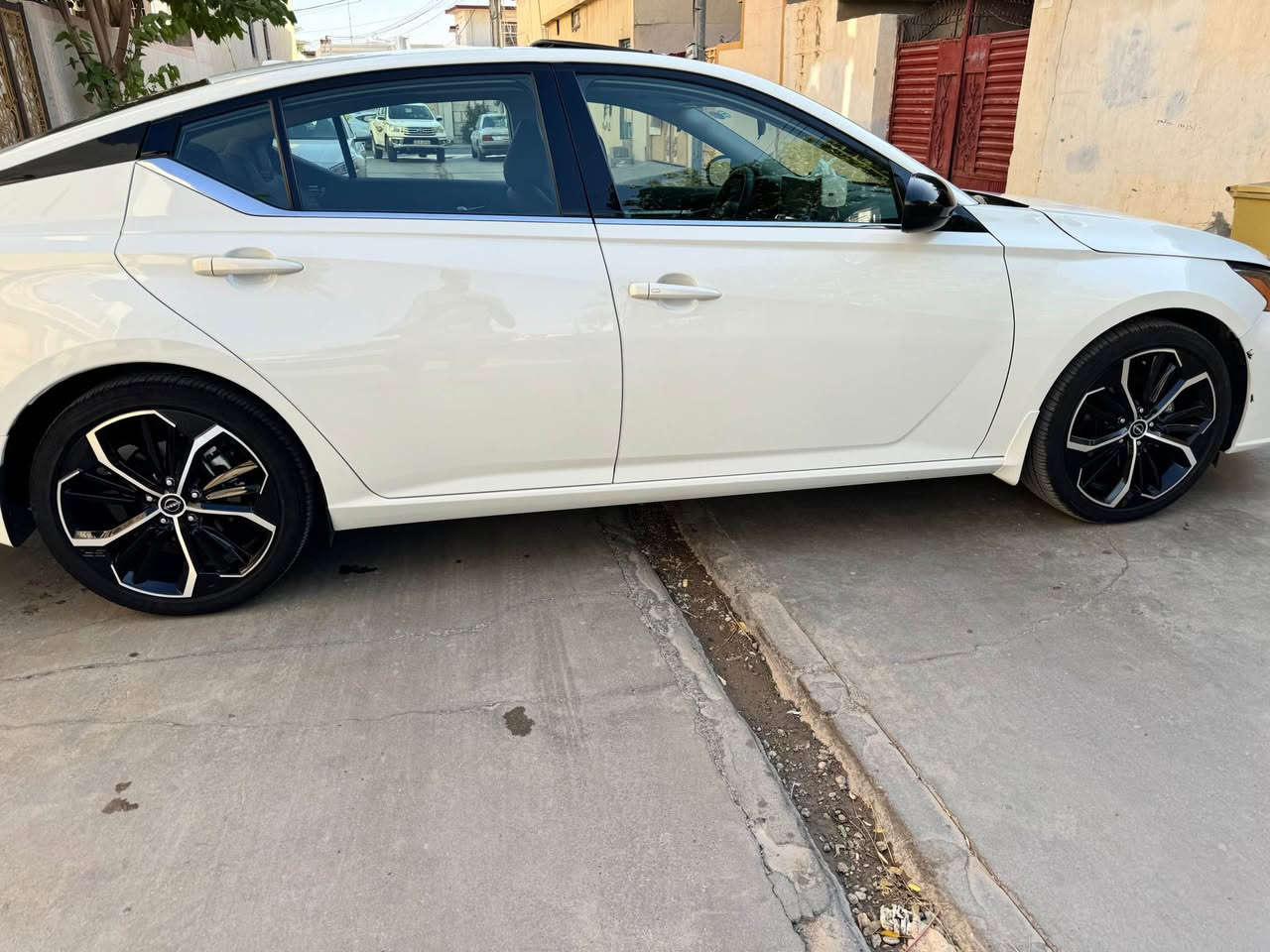 نيسان التيما موديل23 SRبلاصل فول مواصفات بدون صبغ بدون ايرباك بس اكوعلى البونيد بكد اربع اصابع بي دي ار بعد البقه كله مكفول مكان السياره كلار وبي استيكر مال بانزين هم سعره 210وبي مجال حك الجيه *********** كالار, السليمانية
