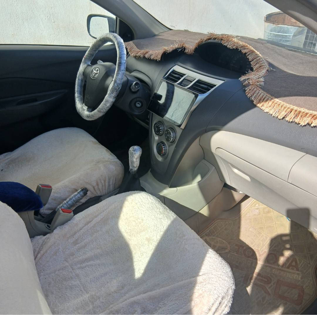 يارس موديل 2010كيرعادي سنه وي جديد ده فتربنزين بي عنوان كركوك***********___***********
