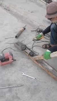 مولده للبيع سعرها ١٤٠ الف شراي هذا رقمي ٠٧٧٠٠٧٧٩٣٤٦ تحياتي للجميع