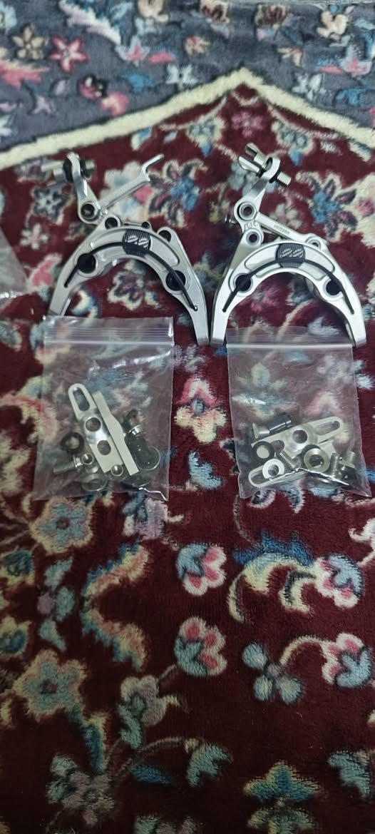 السلام عليكم
زوج بريكات ماركة cane creek G4

وزن خفيف مصنوع من التيتانيوم 

ب 30 الف فقط


**إذا كنت صاحب هذا الإعلان وتريد حذفه لأي سبب، رجاءا أرسل رسالة إلى الدعم الفني**