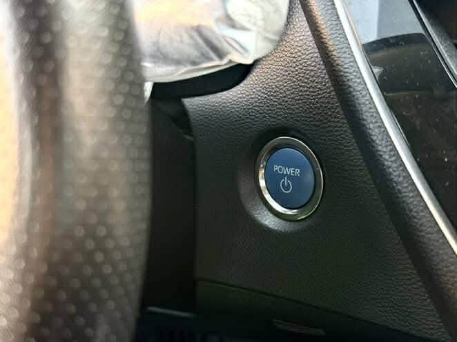 السلام عليكم ورحمة الله وبركاته اخوان سياره كورله موديل ٢٠٢٤ خليجي رقم مثنى حره مداور ثاني يوم السياره فول مواصفات لخير السياره مكفول كفاله عامه عده تحجات بل باب بدون حادث بدون فتح بدون تبديل السياره جاهزه من كلشي الاستفسار اكثر اتصل على الرقم أو على واتساب مكان السياره المثنى السماوة ***********
