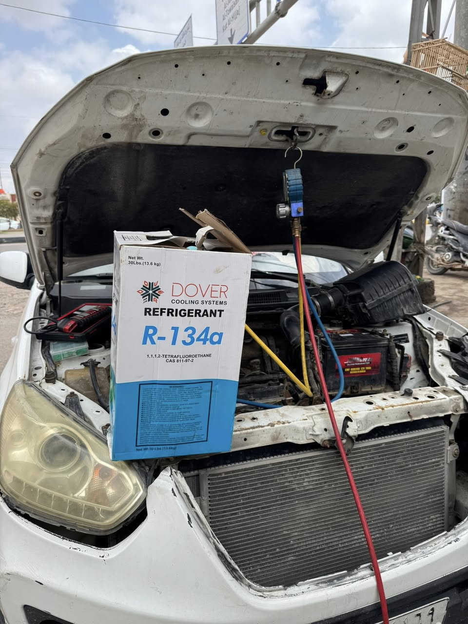 من ضمن خدمات ورشة لأخوين لصيانة السيارات الصنية
العنوان بصره الجمهورية مقابل شركة اضواء الفيحاء 

ملاحظات 📝 

فحص التبريد مجاناً 
فحص عام مجاناً كمبيوتر 

***********

حسن 🆗 العيداني
