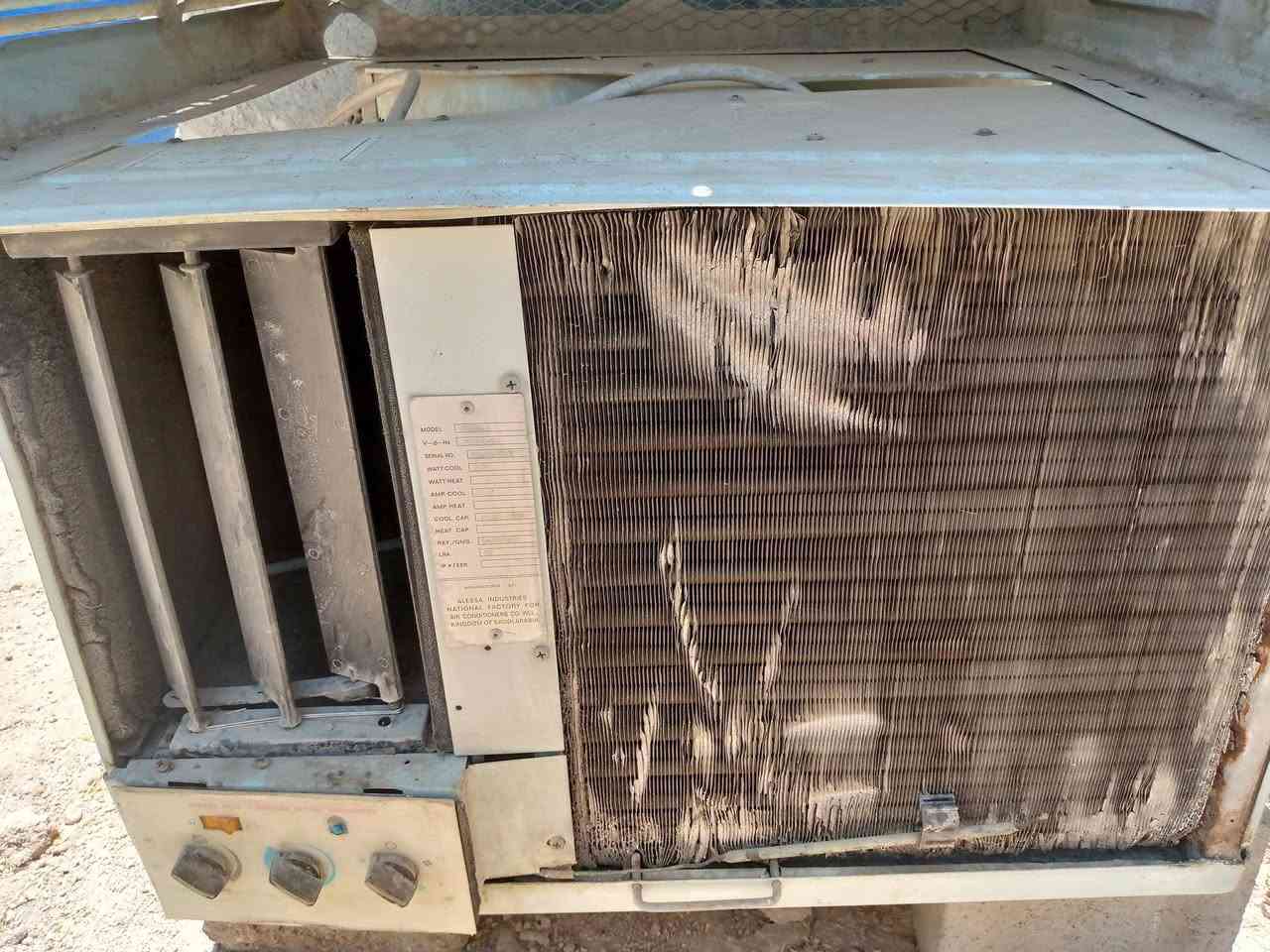 مكيف للبيع نوعيه جنرال المكان البصره الدير النشوه المكيف واكف ما عرف شنو عطاله سعره 125الف وللتواصل ***********
