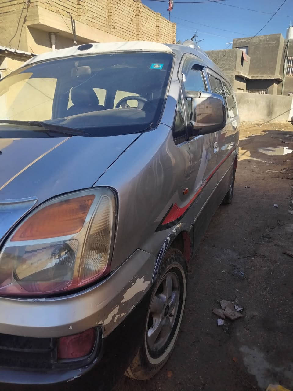 ستاركس 2007 لا ضربه ولا صبغ رقم نكليزي تحويل ثاني يوم مكينه بيه براص سياره جديده  مال جناي سعر 75 ابيعه على وضعهه مكان بابل ***********
