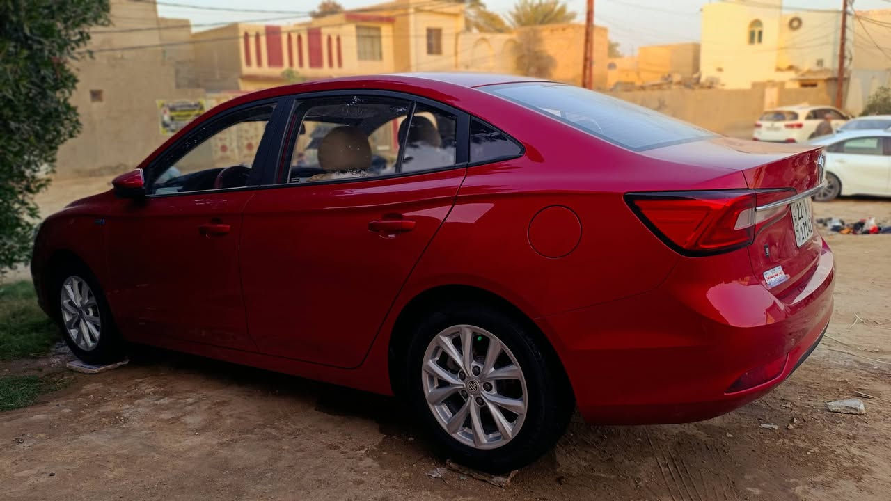 السلام عليكم MG 5
موديل 2024
شرط الكفاله من كلشي 
ماشيه 26 قابل للزياده 
‏‎المحرك 1500 تنفس طبيعي 
داخل اسود 
كير cvt
‏‎كير اوتماتيك 
‏‎شاشة carply
‏‎تحكم ستيرن جهتين
‏‎مثبت سرعة
‏‎اشاير بالمري
‏‎حساس اطارات 
‏‎ويل كب
سبير منازل 
تخم تاير جديد 
‏‎وباقي المواصفات المعروفة
 مكاني نجف 
الرقم ***********
