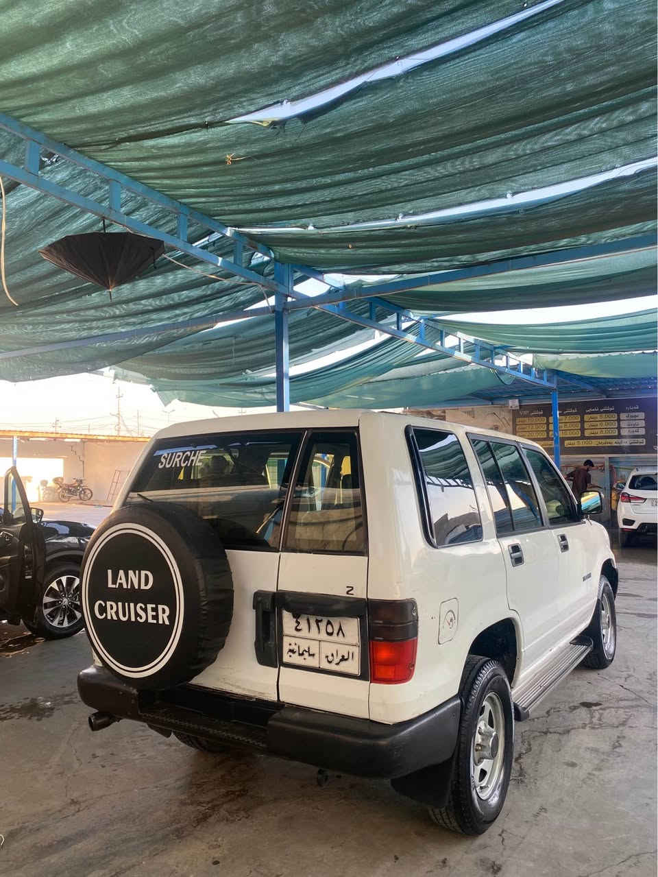 سةرةتا بةناوي خوا (isuzu) ياباني V6 گيرو مةكينة بطة  توماتيك رقم سليماني. سةنةوي عصلي سبةيني بيكة بةناوي خوت +وكالة 140 هةزار خرامة لةسة باش مةعمةلة دةتدةمةوة سةيارةكة پاشو پيش كةپسة دوبس سبوخي هةية بيناو گرت هةر شايةني باس كردن نية.. جوار تايكي خاويني لةبنة كوشن جلدة شاشةو كاميراية )*********** Singapore
