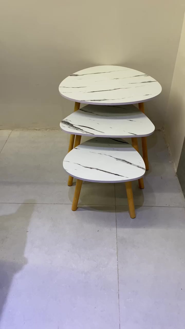 طاولات رخامية😍✨
سعرها ٣٥ الف 💸


**إذا كنت صاحب هذا الإعلان وتريد حذفه لأي سبب، رجاءا أرسل رسالة إلى الدعم الفني**