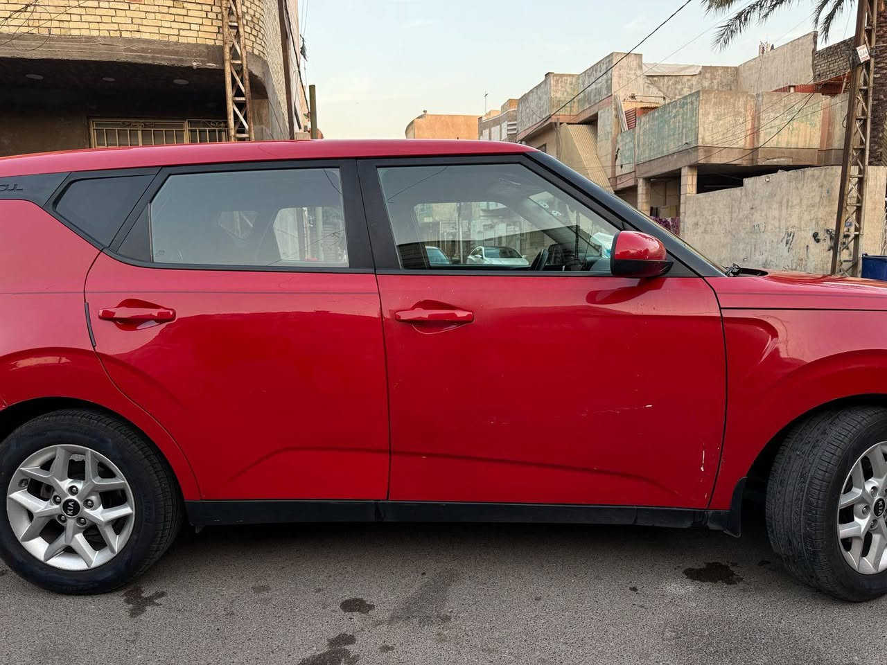 السلام عليكم كيا سول ٢٠٢٠ فئة S ماشية ٩٨٨٠٠ رقم السيارة اربيل بأسمي بيها رادار امامي رادار خلفي توقف ذاتي رادار نقاط عمياء تحديد مسار وكروز سرعة  ونظام التوقف بالازدحامات لون احمر سيارة حادثها من امريكا  ٣ قطع باب وجاملغ امامي صفحة اليمنة والصندوق بدون دواخل والايرباكات سليمة كلها وبيها ضرر بسيط بالباب الامامي الايمن  موضح بالصورة وصور الحادث البلادي مال امريكا بنهاية الصور موجودات السعر ١٣٨٠٠ دولار والسعر قابل للتفاوض
للتواصل *********** واتساب
عنواني بغداد الطوبجي
السلام عليكم كيا سول ٢٠٢٠ فئة S ماشية ٩٨٨٠٠ رقم السيارة اربيل بأسمي بيها رادار امامي رادار خلفي توقف ذاتي رادار نقاط عمياء تحديد مسار وكروز سرعة  ونظام التوقف بالازدحامات لون احمر سيارة حادثها من امريكا  ٣ قطع باب وجاملغ امامي صفحة اليمنة والصندوق بدون دواخل والايرباكات سليمة كلها وبيها ضرر بسيط بالباب الامامي الايمن  موضح بالصورة وصور الحادث البلادي مال امريكا بنهاية الصور موجودات السعر ١٣٨٠٠ دولار والسعر قابل للتفاوض
