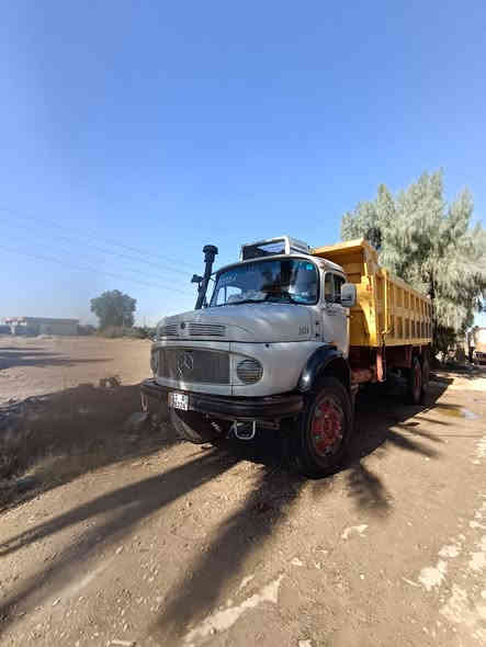 سلام عليكم للبيع اقجم موديل 1974محور 81   سياره جاهزه للشغل سعر 45 مليون وبيه مجال    ***********  /***********
