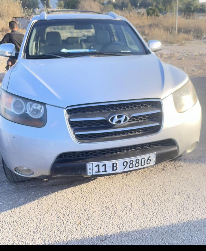 سنتافيه البيع موديل 2007 سيارة بسمي رقم جديد   كامله مابيها اي نقص سعر 107وبيها مجال. ***********عنًوان ديالى بعقوبه
